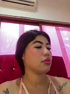 Luna_20x on StripChat