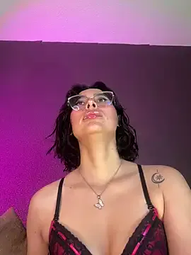 luna_gv on StripChat