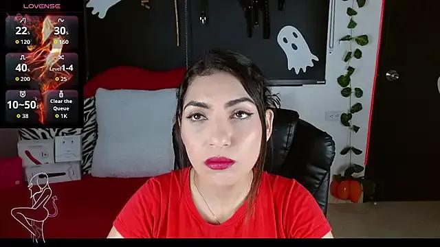 Freechat LunaSub69_ on StripChat