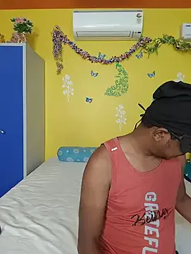 Lusty_Rose01 — Licking pussy with cream