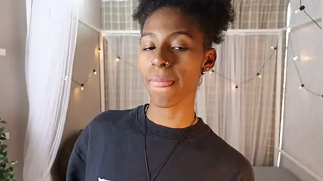 lynx_sun on StripChat