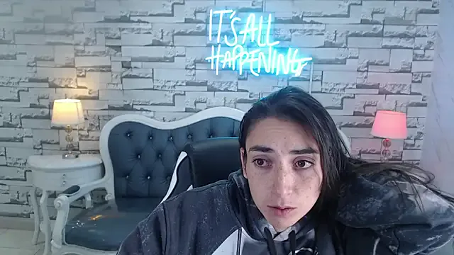 Maily_a_ on StripChat