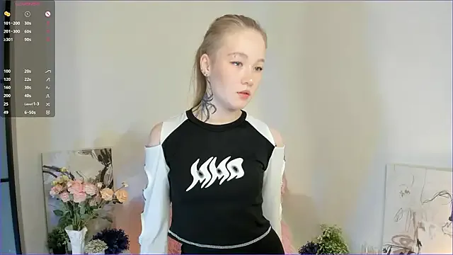 MaireLanda on StripChat