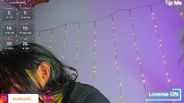 Maisa_issa on StripChat