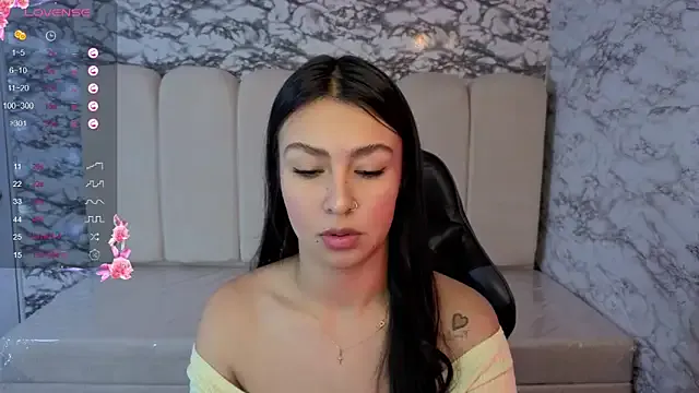 Maleja_v_ on StripChat