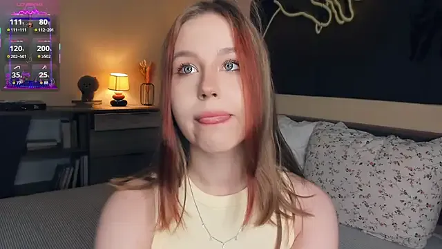 MaliaBourraine on StripChat