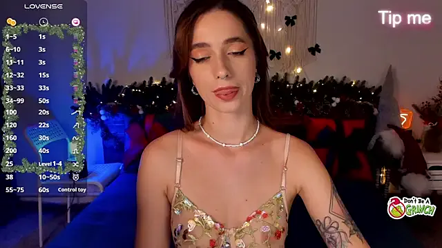 Maria_Moonlight on StripChat