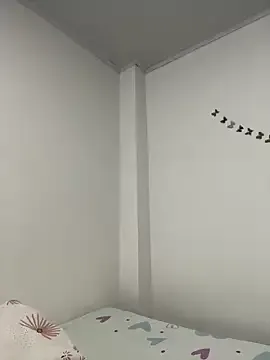 MariaStill — Naked + fingering pussy