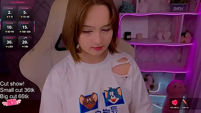 Mary_uw on StripChat