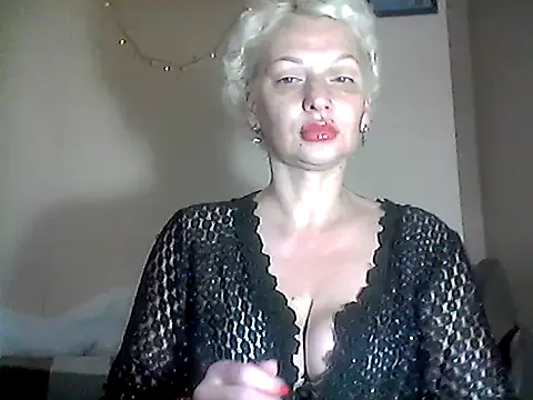 MaryJane441's avatar