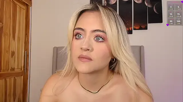 MaryMoon_ on StripChat