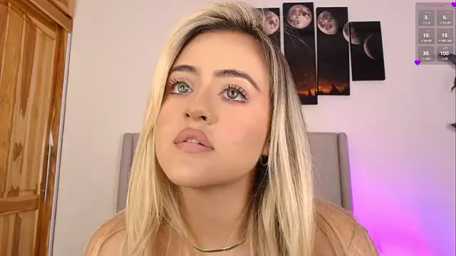 MaryMoon_ on StripChat