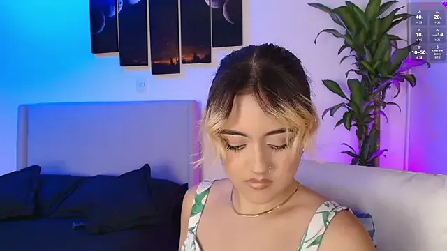 MaryMoon_ on StripChat