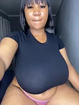 MayaPassion on StripChat 