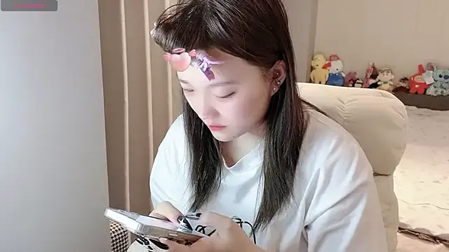 mengqi-6688 on StripChat