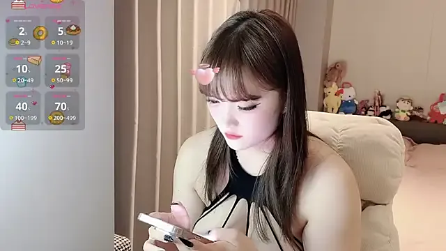 mengqi-6688 on StripChat