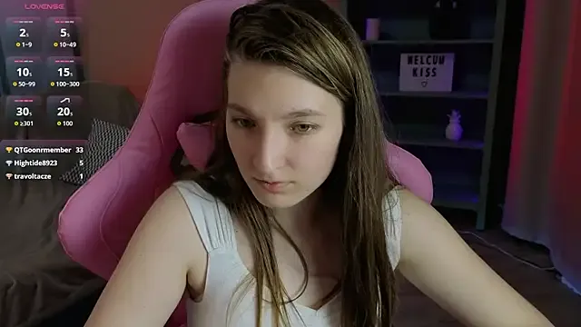 Mia_Myles on StripChat