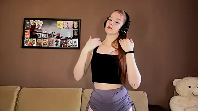 MichelinaCropleys on StripChat