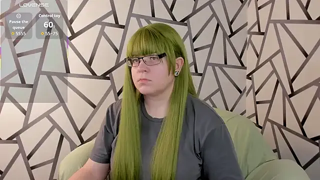 Michelle_Wilsson — play with nipples