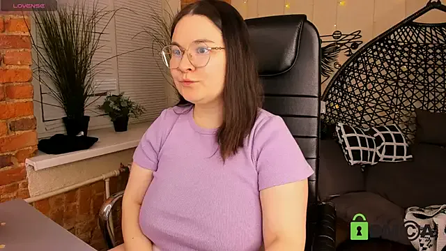 Mila_melodyy model from sc