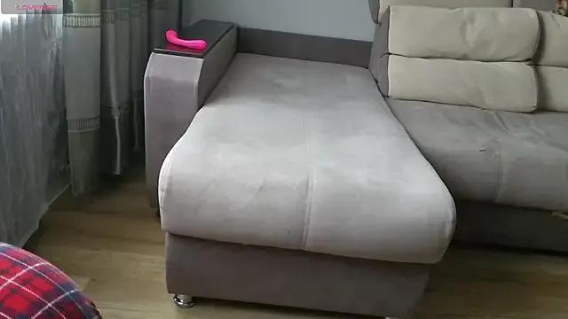 StripChat MilaaMilaa is Freechat MilaaMilaa — Nipple clamps