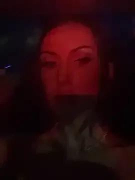 Freechat MilaRenee on StripChat