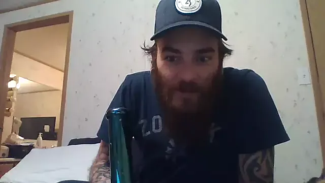 Mini_And_The_Bear on StripChat