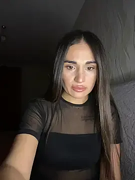 MonikaSi on StripChat