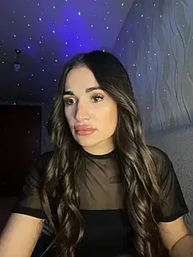 MonikaSi on StripChat