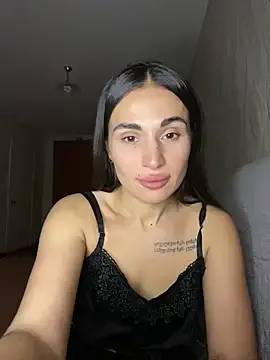 MonikaSi on StripChat