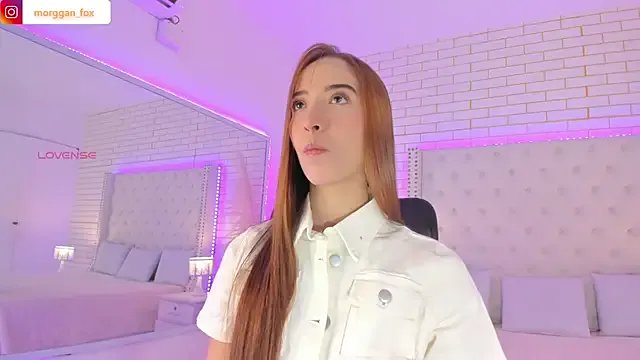 Morggan_Fox_ on StripChat