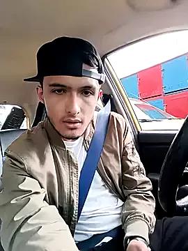 Freechat mosmar_20 on StripChat