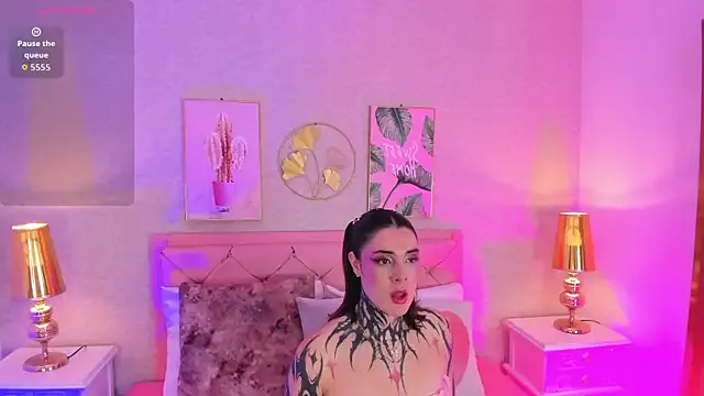 mystikdoll on StripChat