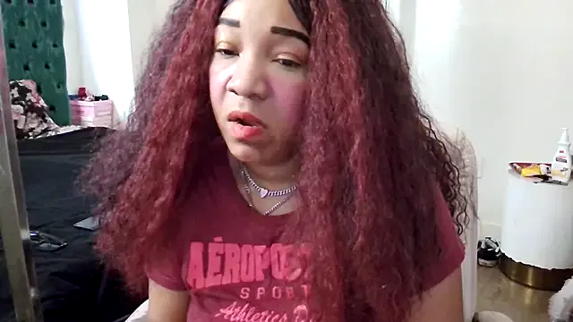 mzpretty444 on StripChat