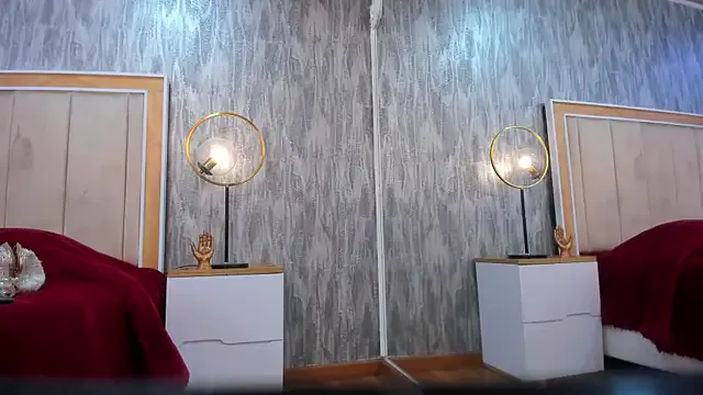 NahomyCarther on StripChat