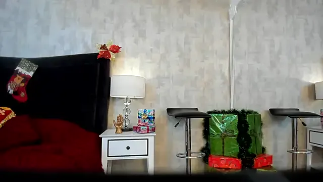 NahomyCarther on StripChat