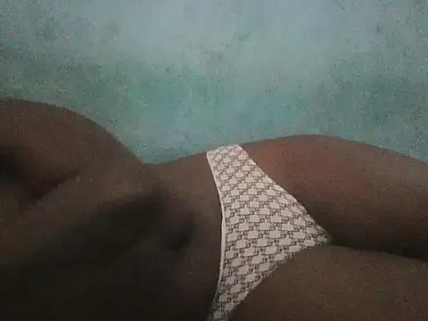 Freechat Naivegirrl on StripChat