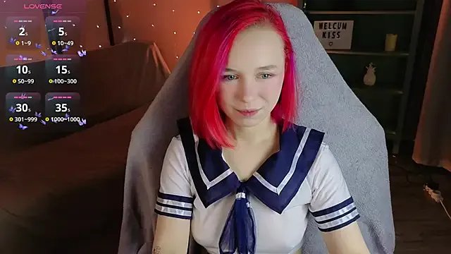 NaomiYoru on StripChat