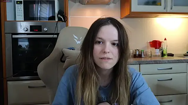 nastyundi — lick pussy brunet