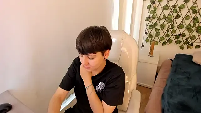 Nathaly_ds on StripChat