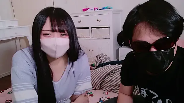 nathi_poyo on StripChat