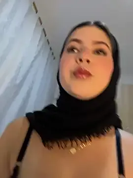 naughty__angel — Make me orgasm until my legs shake!