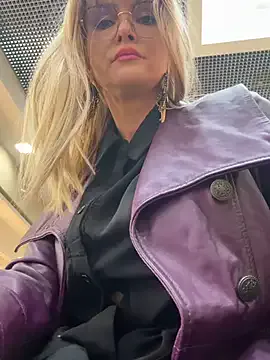 NaughtyNinky's avatar