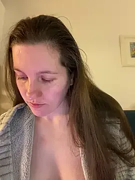 Nicole-Ray on StripChat