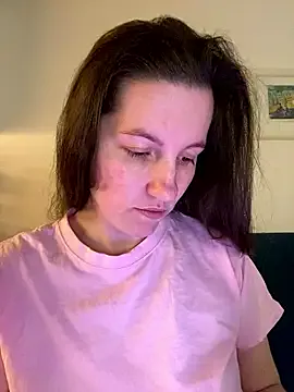 Nicole-Ray on StripChat