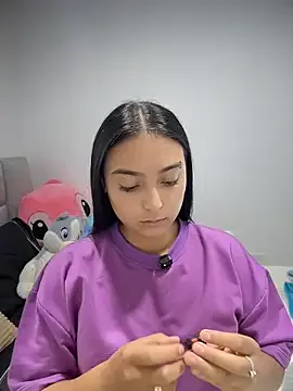 nicolexxaleja — finger in ass