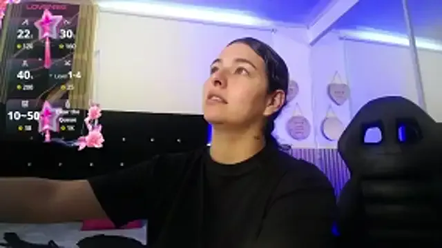 Noah_Jhonson — show tits 