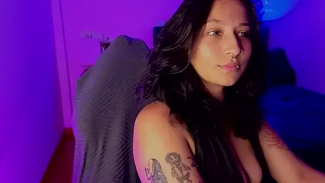 Pauilina on StripChat