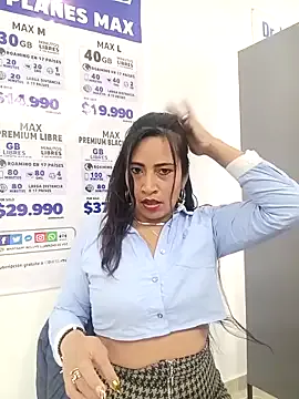 PAULA20- on StripChat