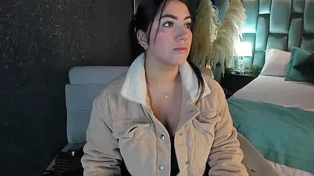 Freechat PaulinaDuarte on StripChat